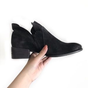 BNIB Seychelles Booties